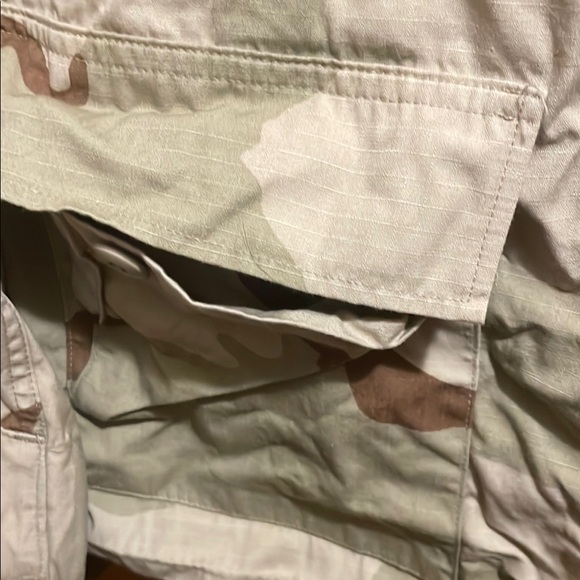 Source Unknown Camouflage Jacket - Picture 5 of 10